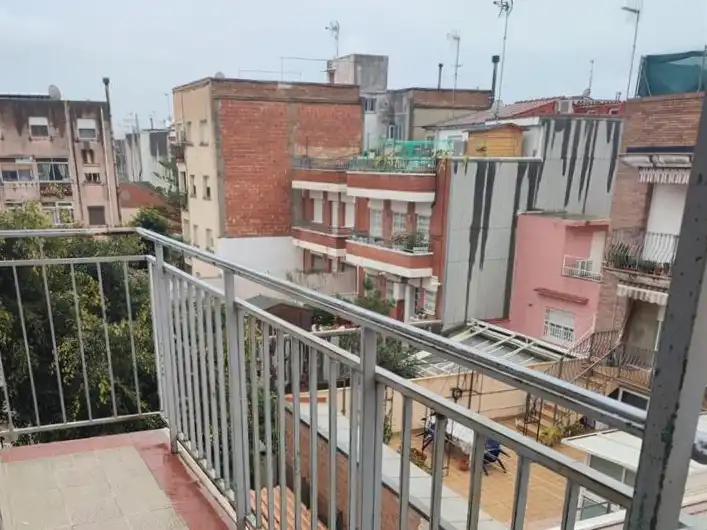 Flat with terrace for sale in Calle Pere Masallach 15  Escalera 1 Planta 3 Puerta 2