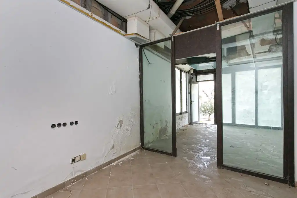 Local en venta en Avinyonet del Penedès