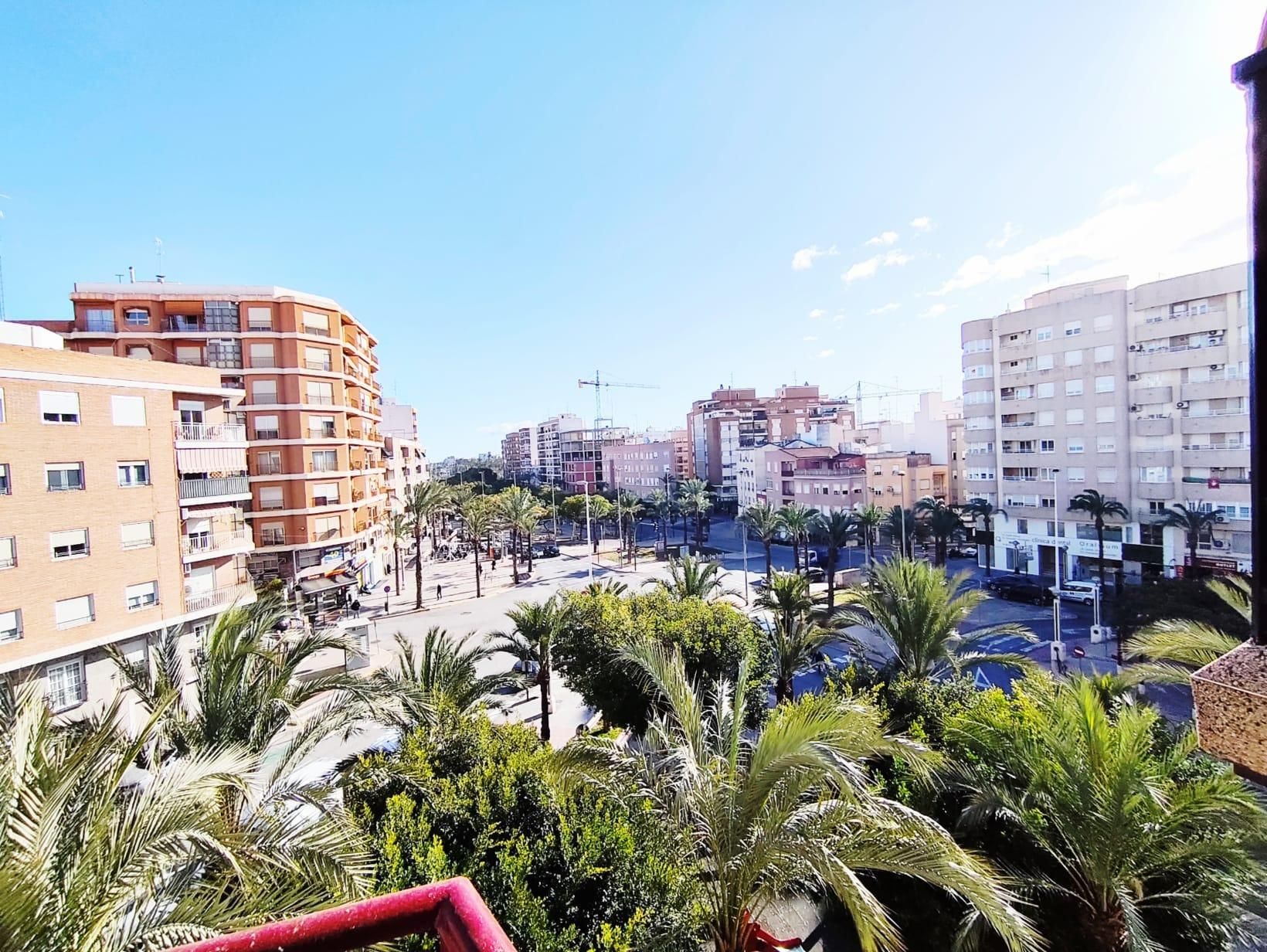 Pis en venda a Carrús Este, Elche ciudad