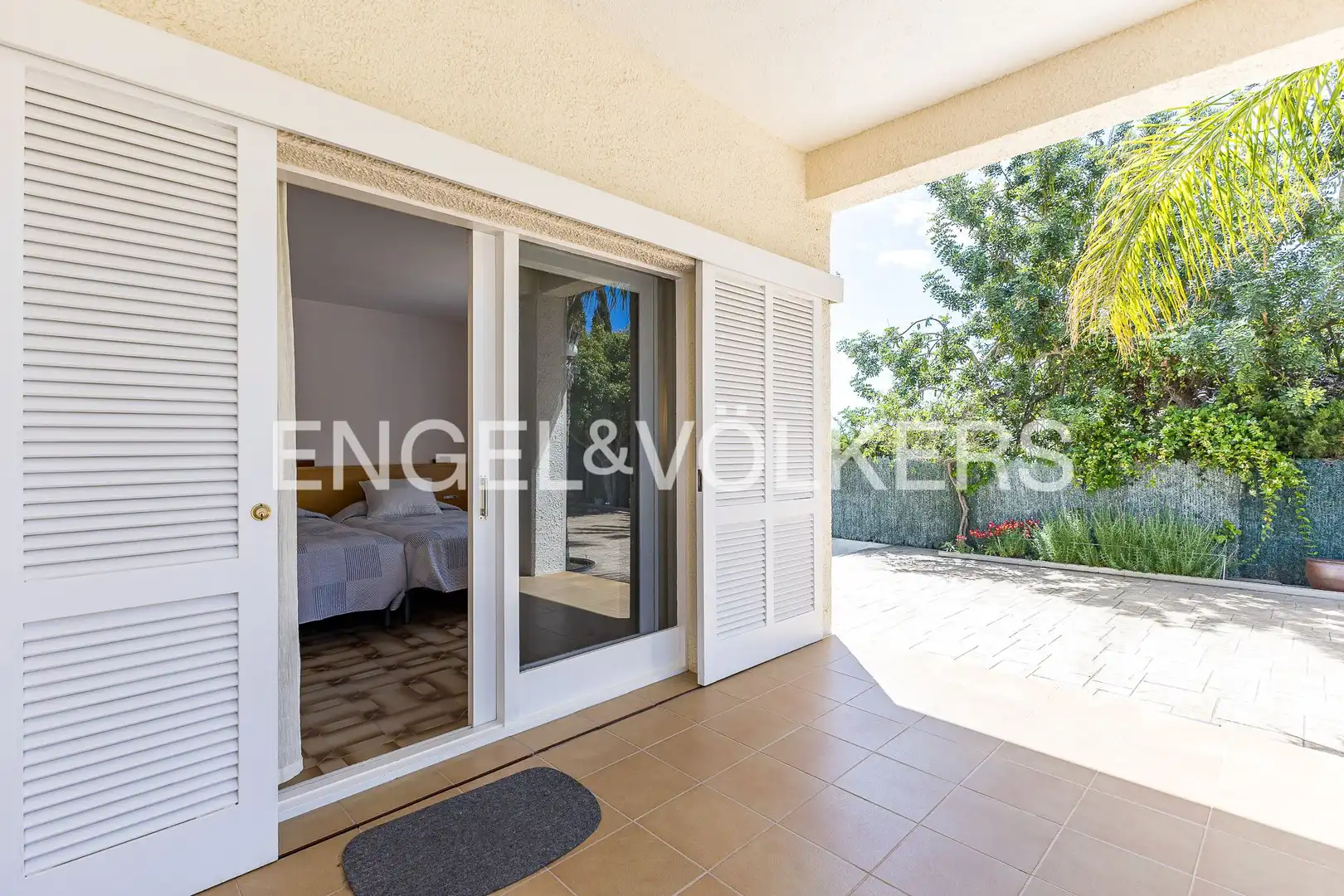 Terrace of Houses for sale in Roda de Berà  with Air Conditioner, Heating and Private garden