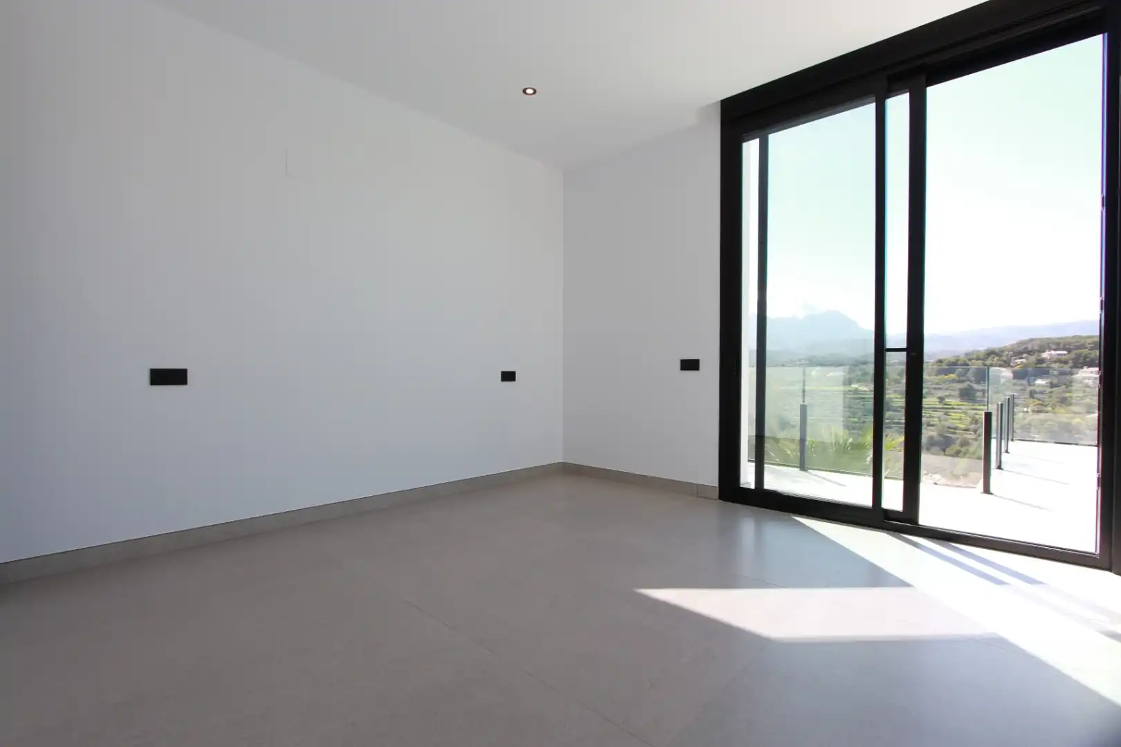 Haus oder Chalet zum Verkauf in Calpe / Calp mit Klimaanlage, Heizung und Privatgarten