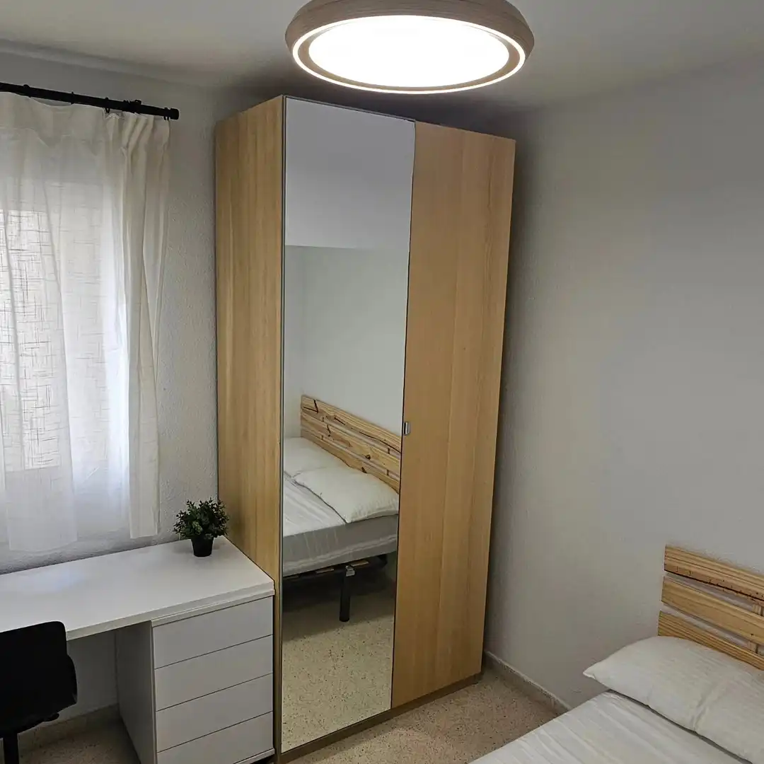 Flat with terrace to rent in Calle Padre Claret, imagen 15
