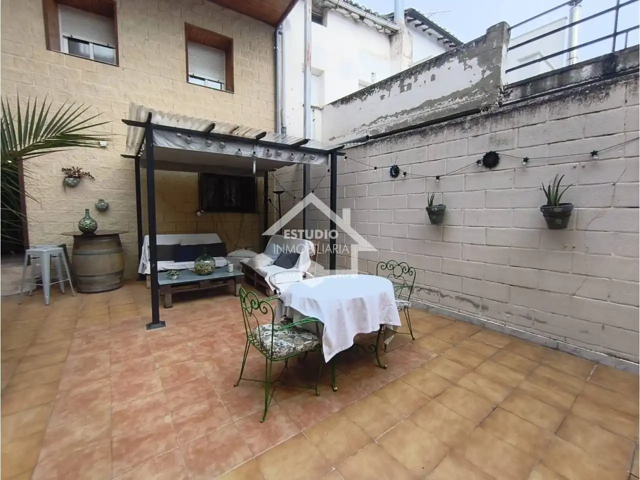 Terrassa de Casa o xalet en venda en Bañares, La Rioja