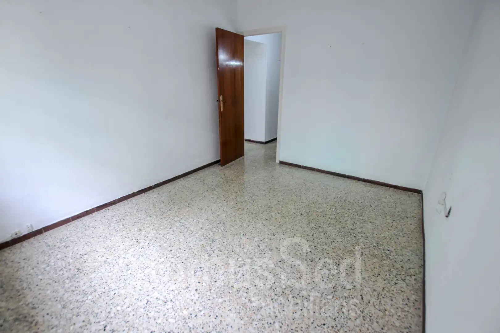 Piso en venta en Premià de Mar con Terraza, Horno y Alarma