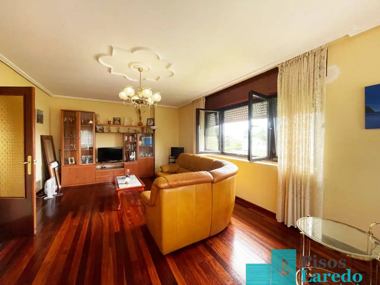 Living room of Houses for sale in Argoños   with Heating, Private garden and Parquet flooring
