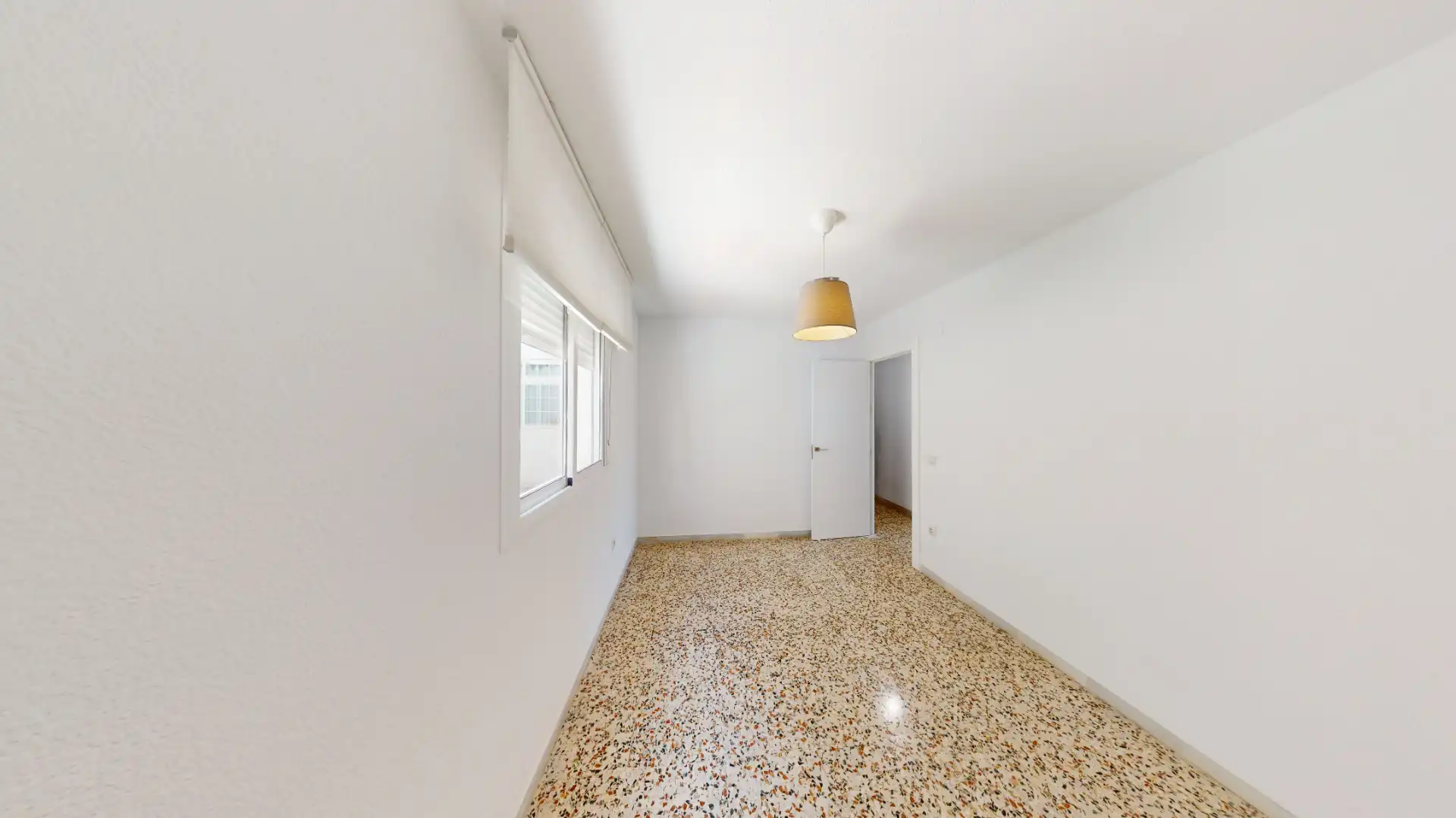 Piso en venta en Almería con Aire acondicionado, Calefacción y Terraza