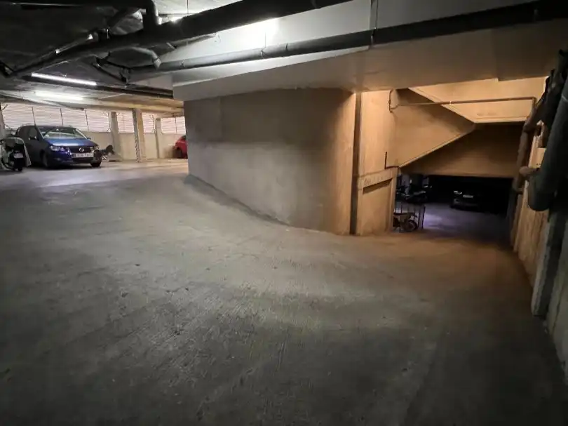 Parkplatz von Garage zum Verkauf in Montgat