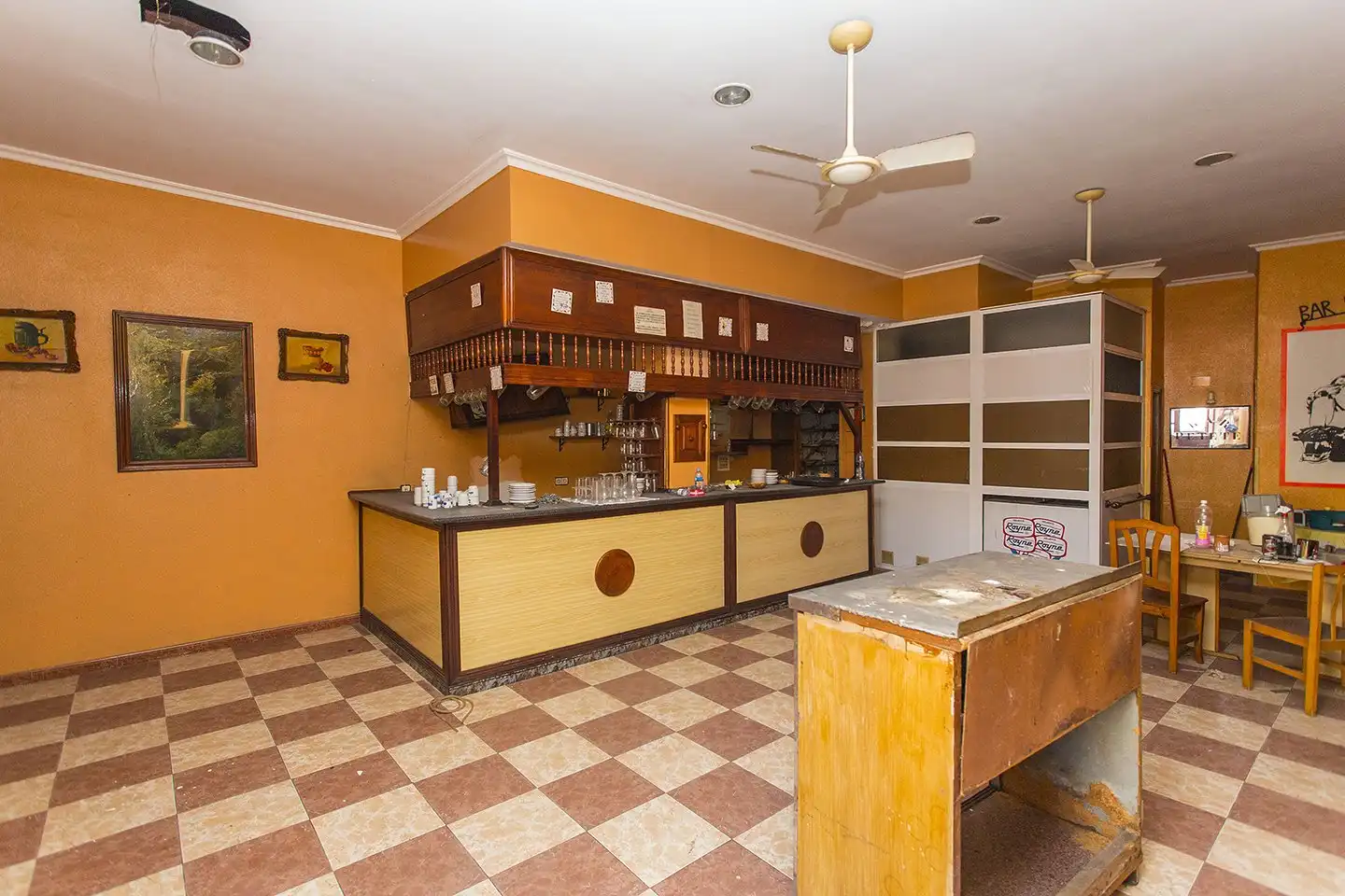 Local en venta en Torrevieja con Aire acondicionado