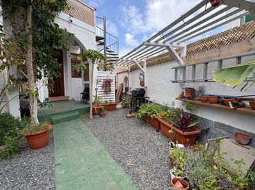 Villa in vendita a Calle Laureado General Serra Algarra 6