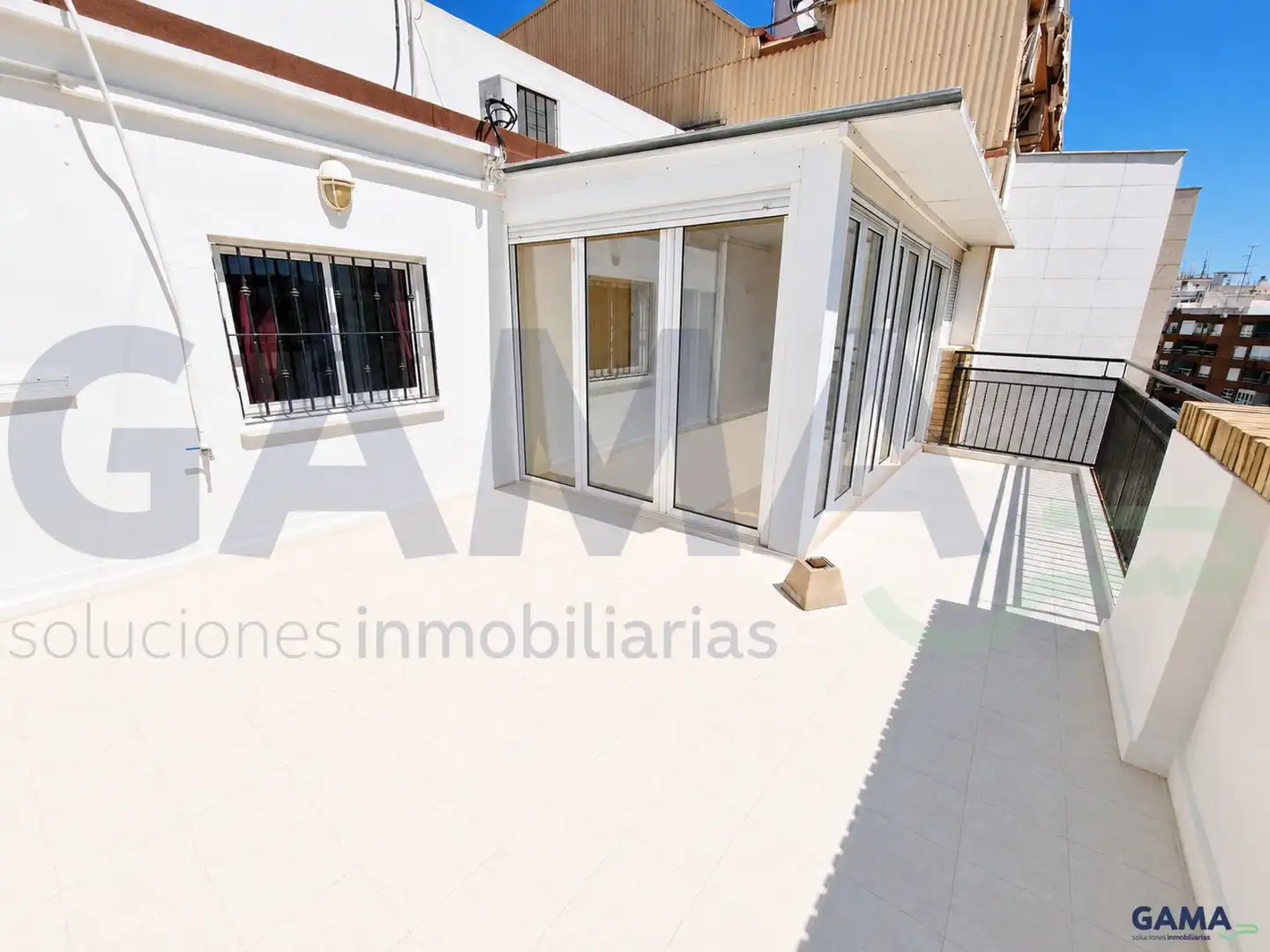 Terraza de Ático en venta en Alzira con Aire acondicionado