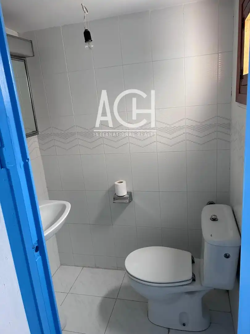 Badezimmer von Haus oder Chalet zum Verkauf in Calanda mit Terrasse, Abstellraum und Möbliert