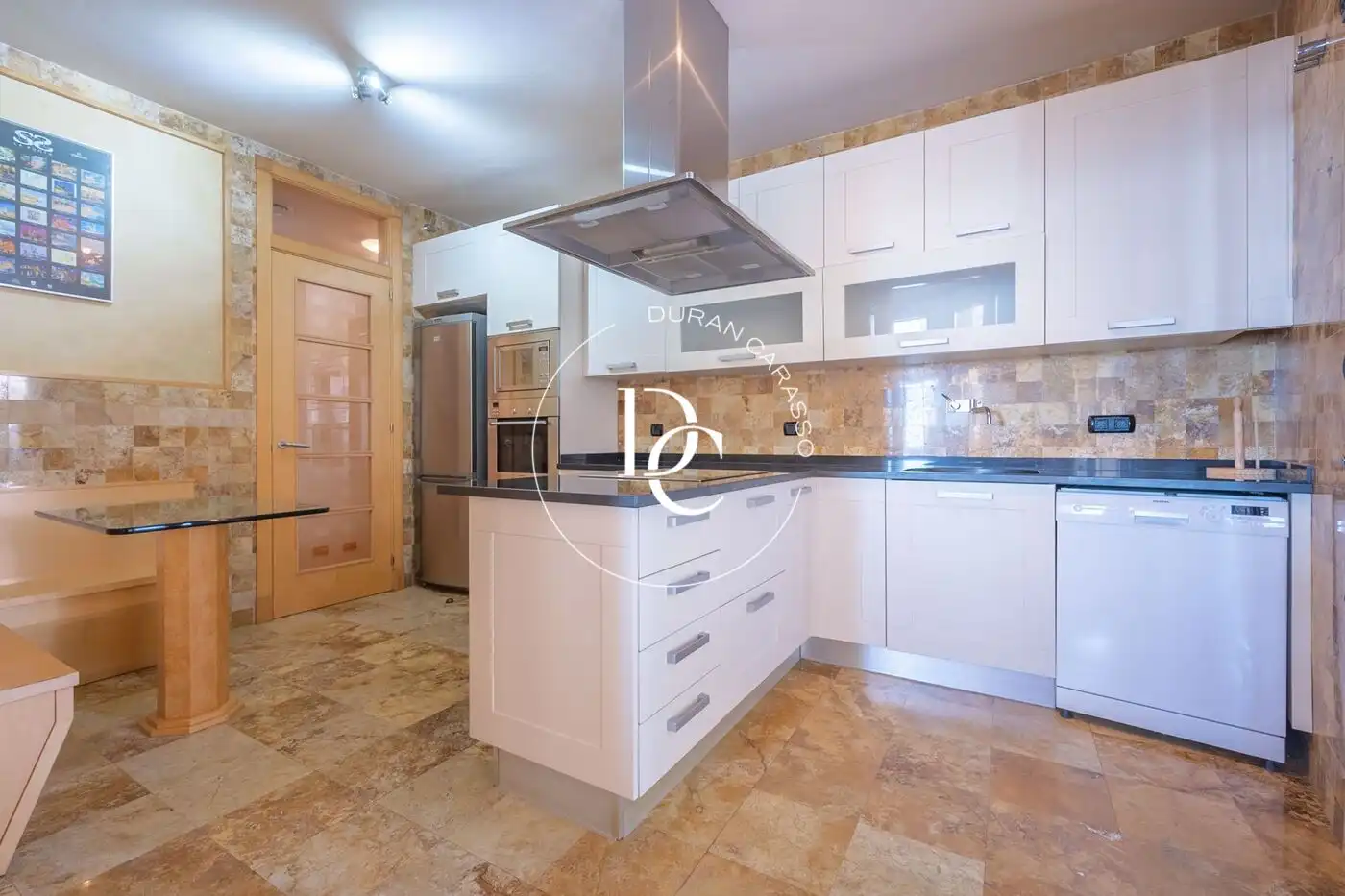 Flat for rent in AJUNTAMENT, Centre