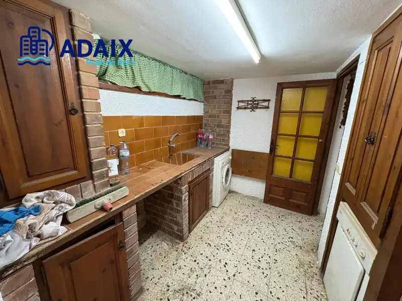 Cocina de Casa o chalet en venta en Roda de Berà con Terraza, Trastero y Piscina
