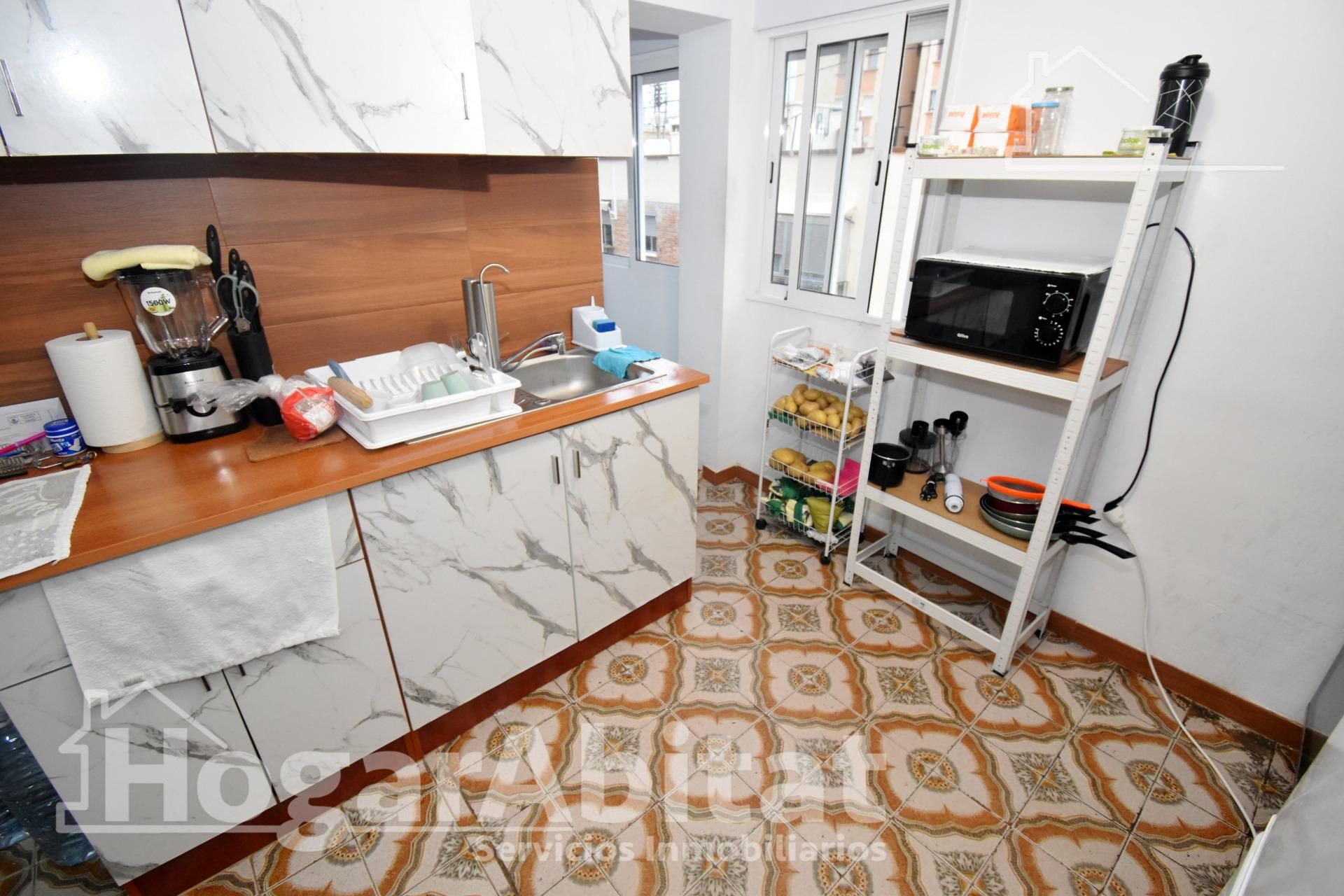 Küche von Wohnung zum Verkauf in Castellón de la Plana / Castelló de la Plana