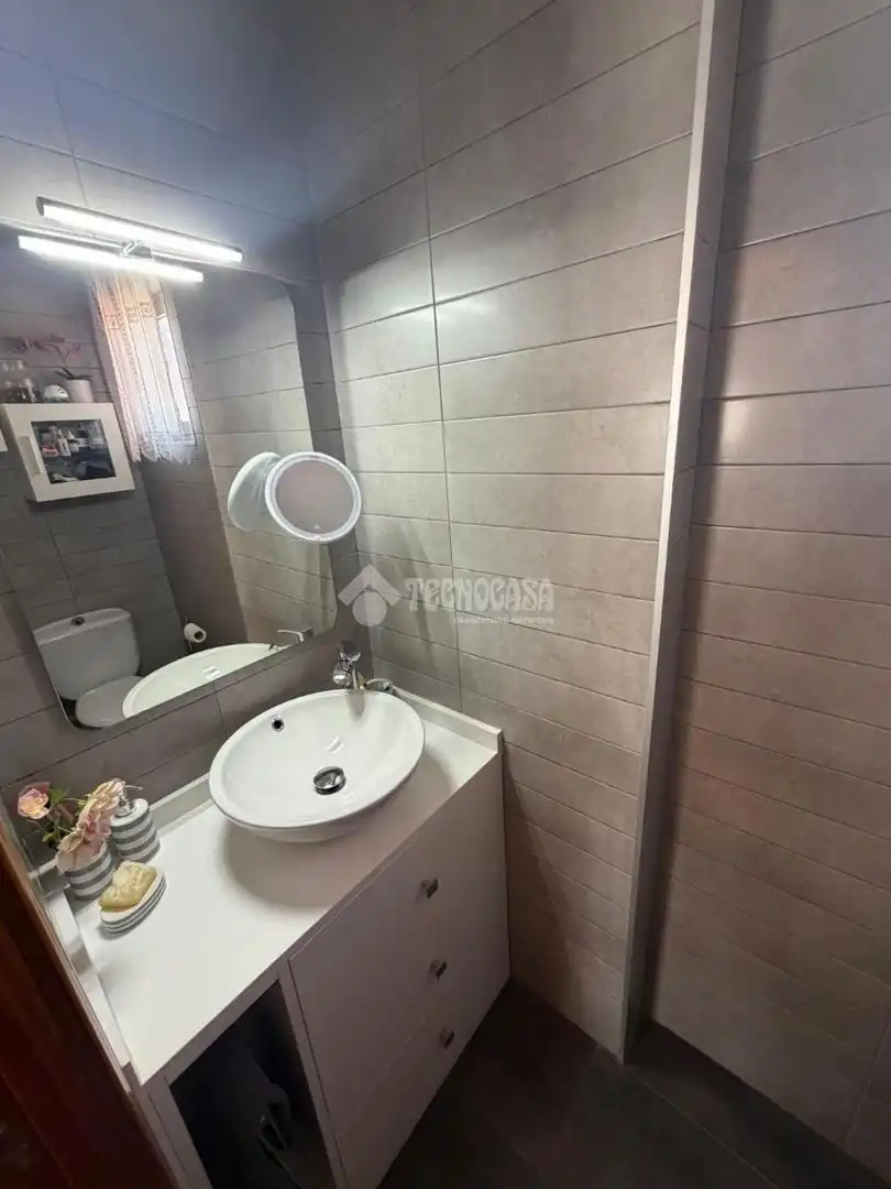 Flat for sale in Puente de Vallecas, imagen 2