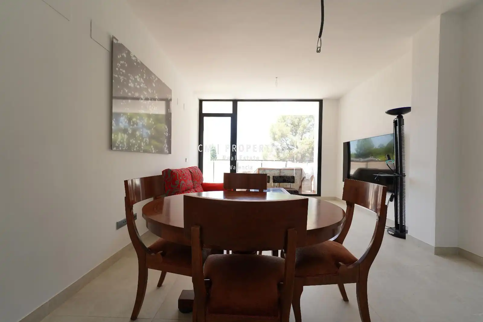 Comedor de Casa adosada de alquiler en Chiva con Aire acondicionado, Calefacción y Jardín privado
