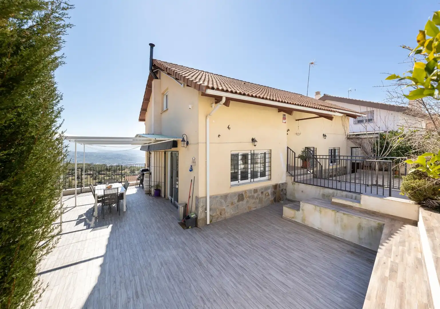 Terrassa de Casa o xalet en venda en Nívar amb Terrassa