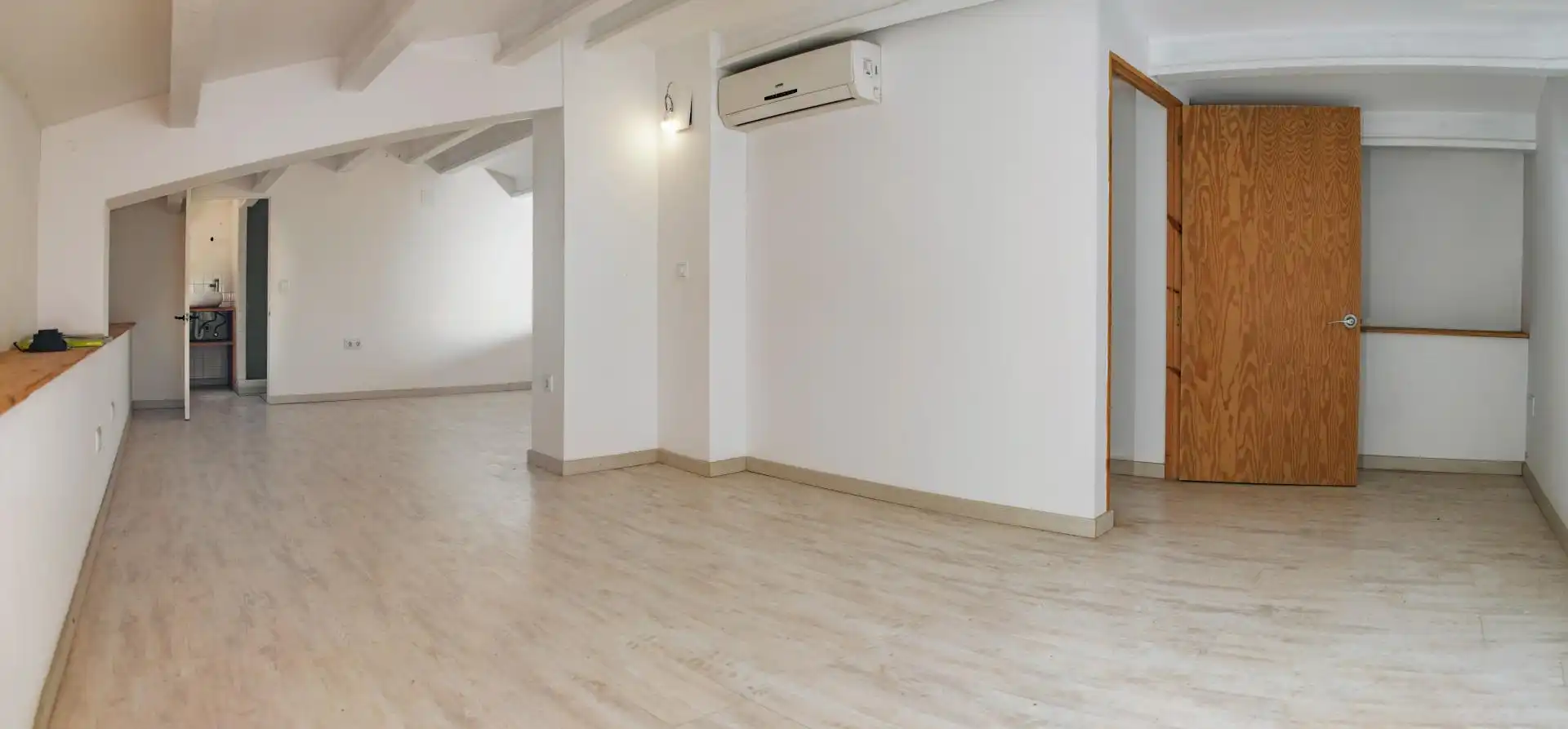 Villa con terrazza in vendita a Montgoda, imagen 23