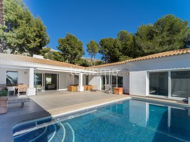 Villa mit Pool zur Miete in Altea la Vella