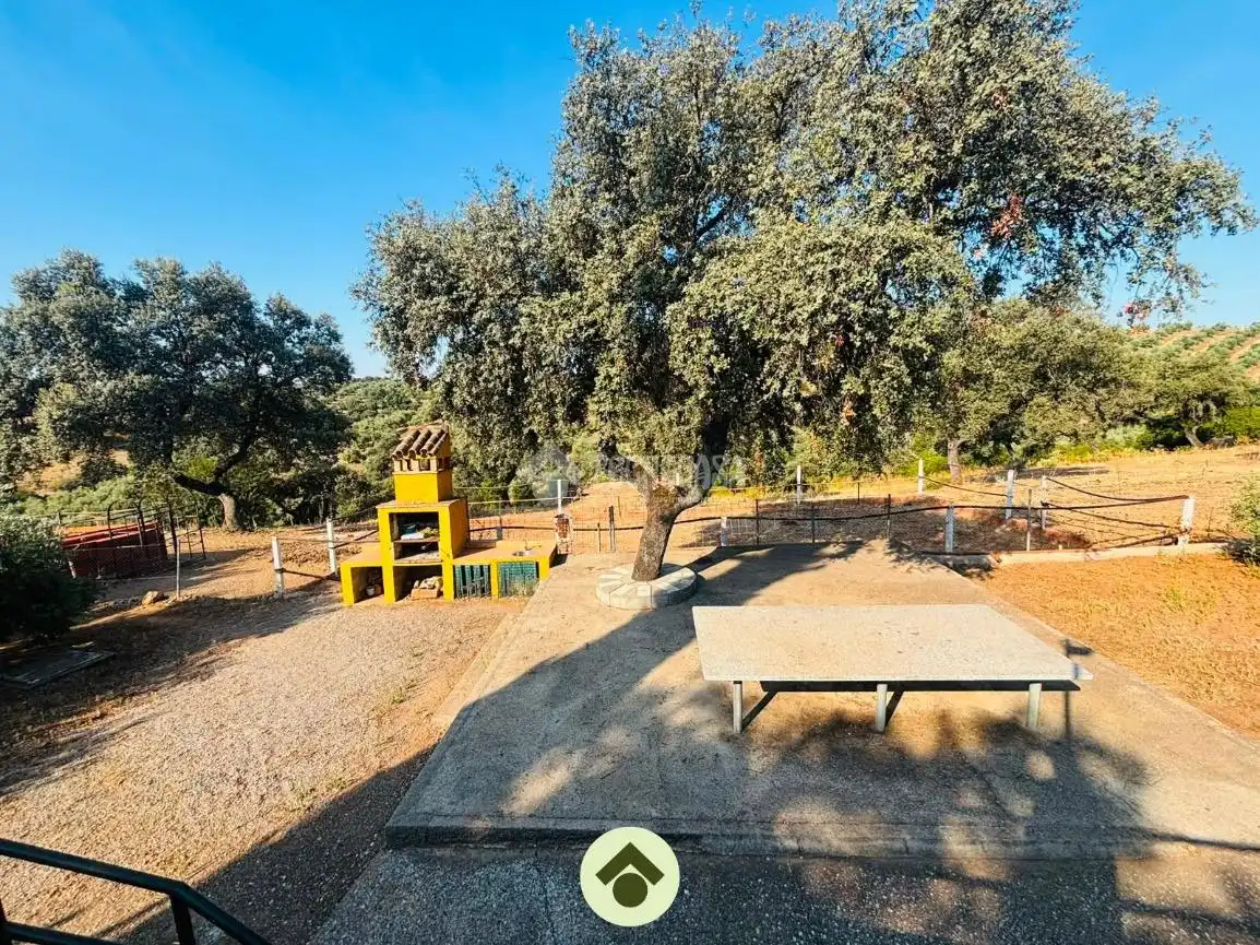 Finca rústica en venta en Adamuz con Aire acondicionado y Piscina