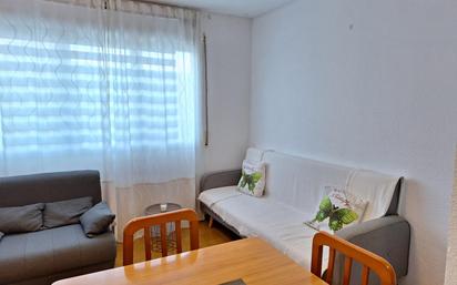 Bedroom of Flat for sale in El Vendrell  with Alarm