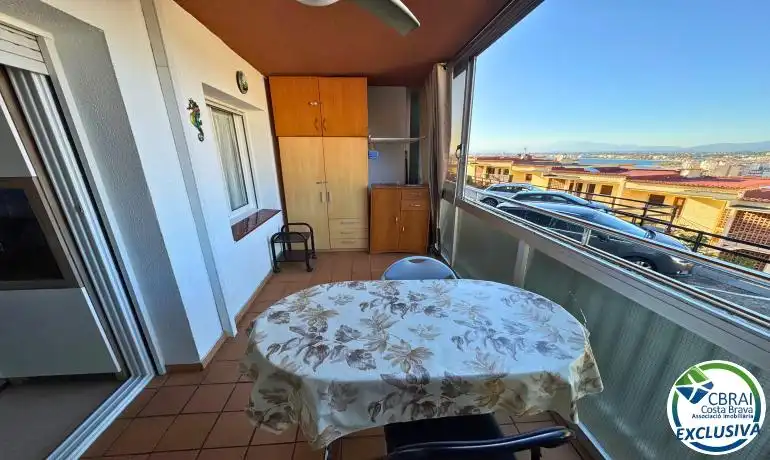Apartamento con jardín en venta en Almadrava - Canyelles - Puig-Rom, imagen 4