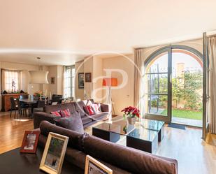 Living room of Flat for sale in Sant Just Desvern  with Air Conditioner and Terrace