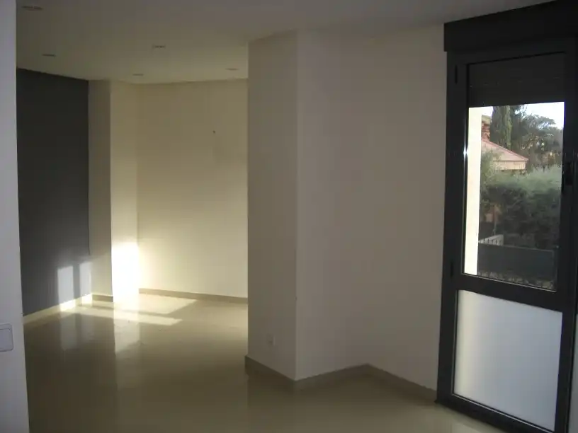 Wohnungen zur Miete in Calle José Sánchez Rubio, Los Ángeles - Jarandilla