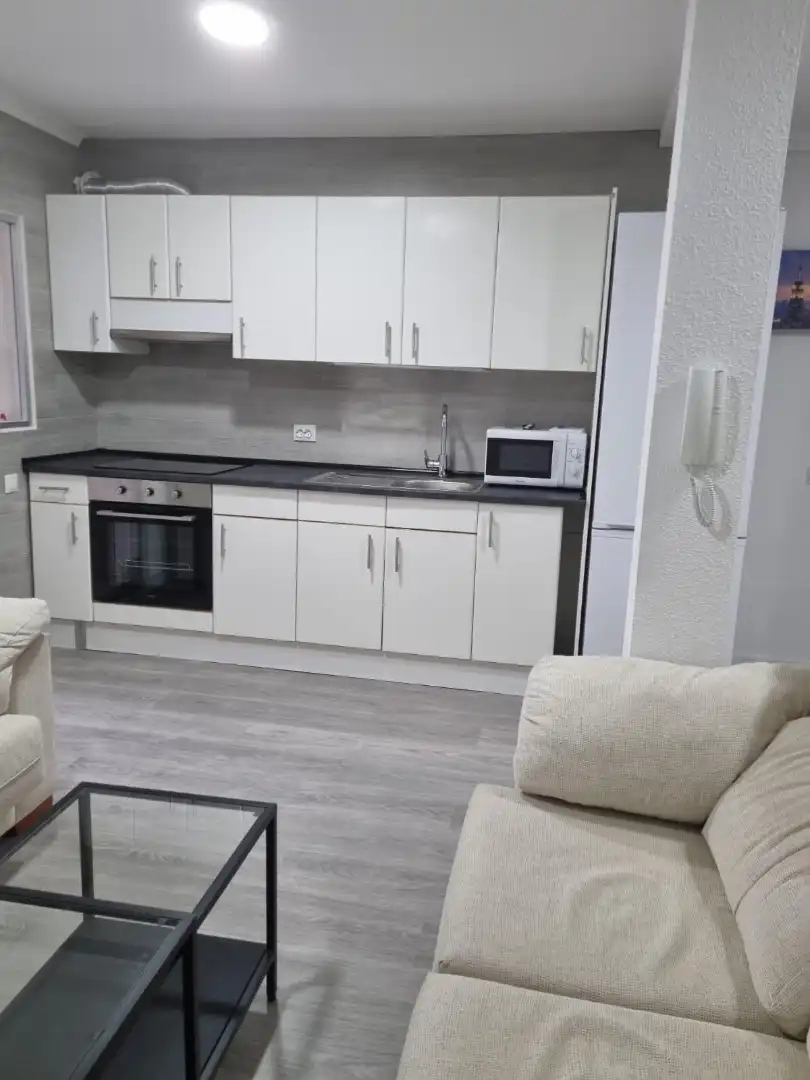 Küche von Wohnung zur untervermieten in Ávila mit Heizung, Parkett und Terrasse