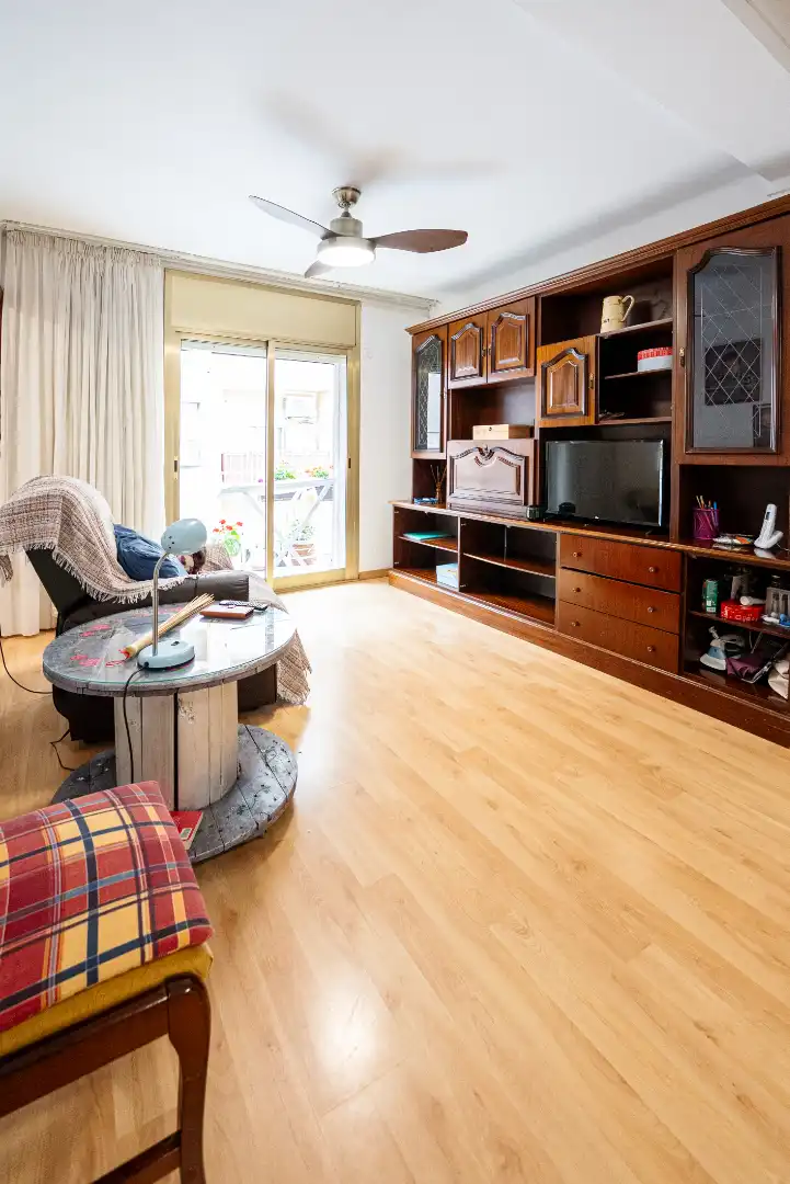 Sala de estar de Piso en venta en Reus con Aire acondicionado, Calefacción y Parquet