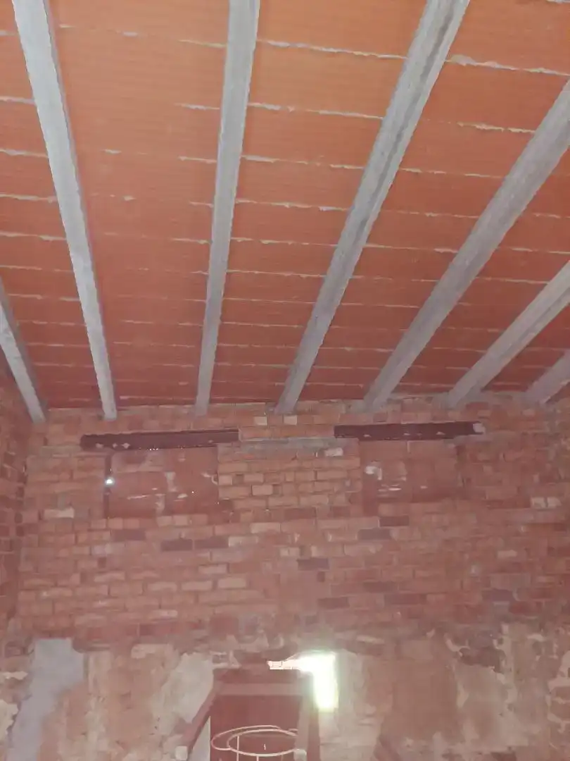 Casa adosada en venda en La Pobla de Cérvoles amb Jardí privat i Traster