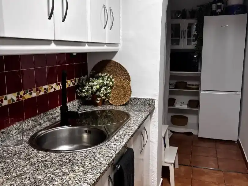 Cocina de Piso de alquiler en Vera con Aire acondicionado, Piscina y Balcón