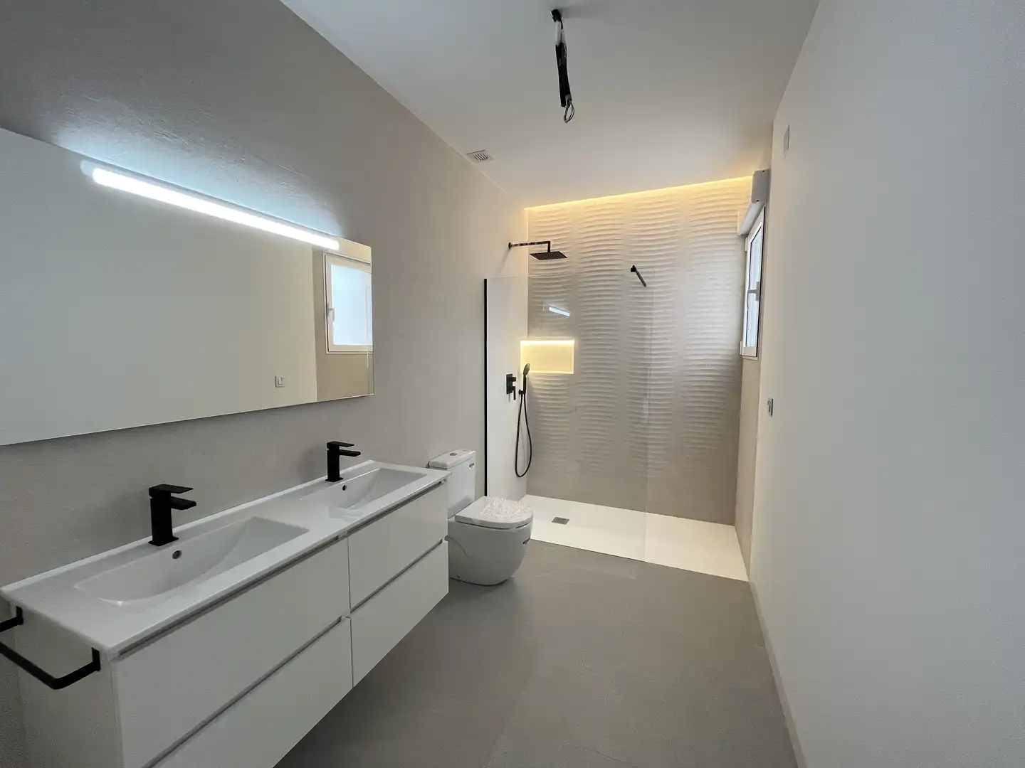 Badezimmer von Haus oder Chalet zum Verkauf in Abanilla mit Heizung und Internet