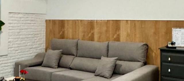 Piso en Alquiler en Torrefiel