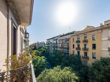Wohnung mit Aufzug zum Verkauf in Eixample