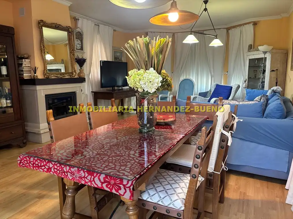 Comedor de Casa o chalet en venta en Buenavista con Calefacción, Jardín privado y Terraza