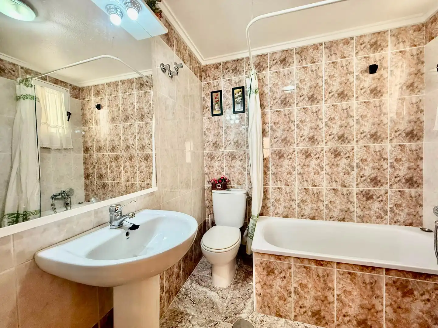 Apartamento con ascensor en venta en Avenida PINOSO DE 12, imagen 19