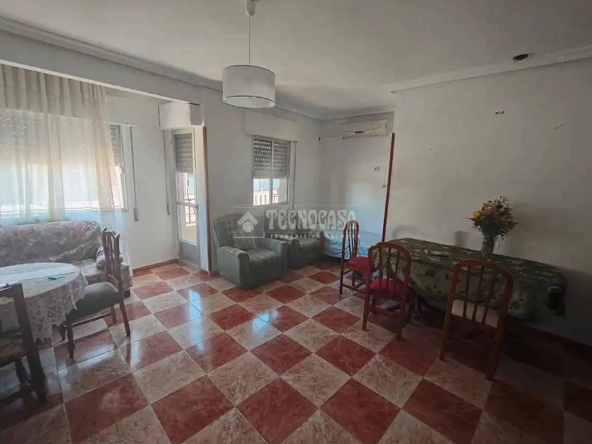 Wohnung zum Verkauf in Mengíbar
