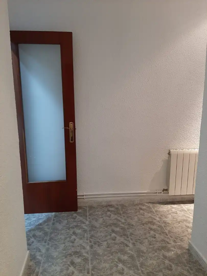 Piso en venta en RUIZ DE PADRON, 45, El Camp de l'Arpa del Clot