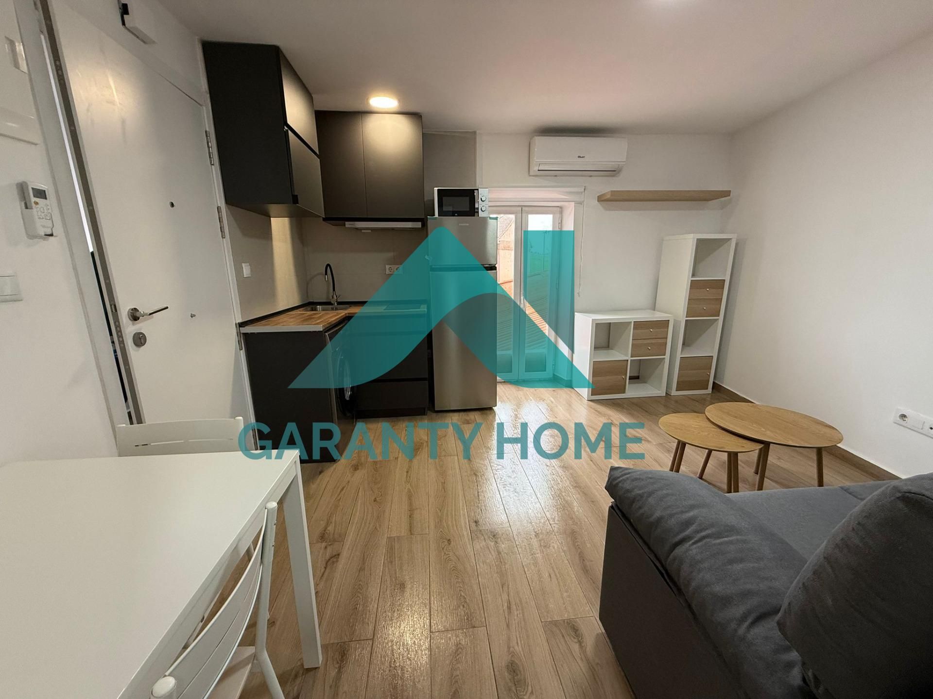 Study to rent in Casco Antiguo