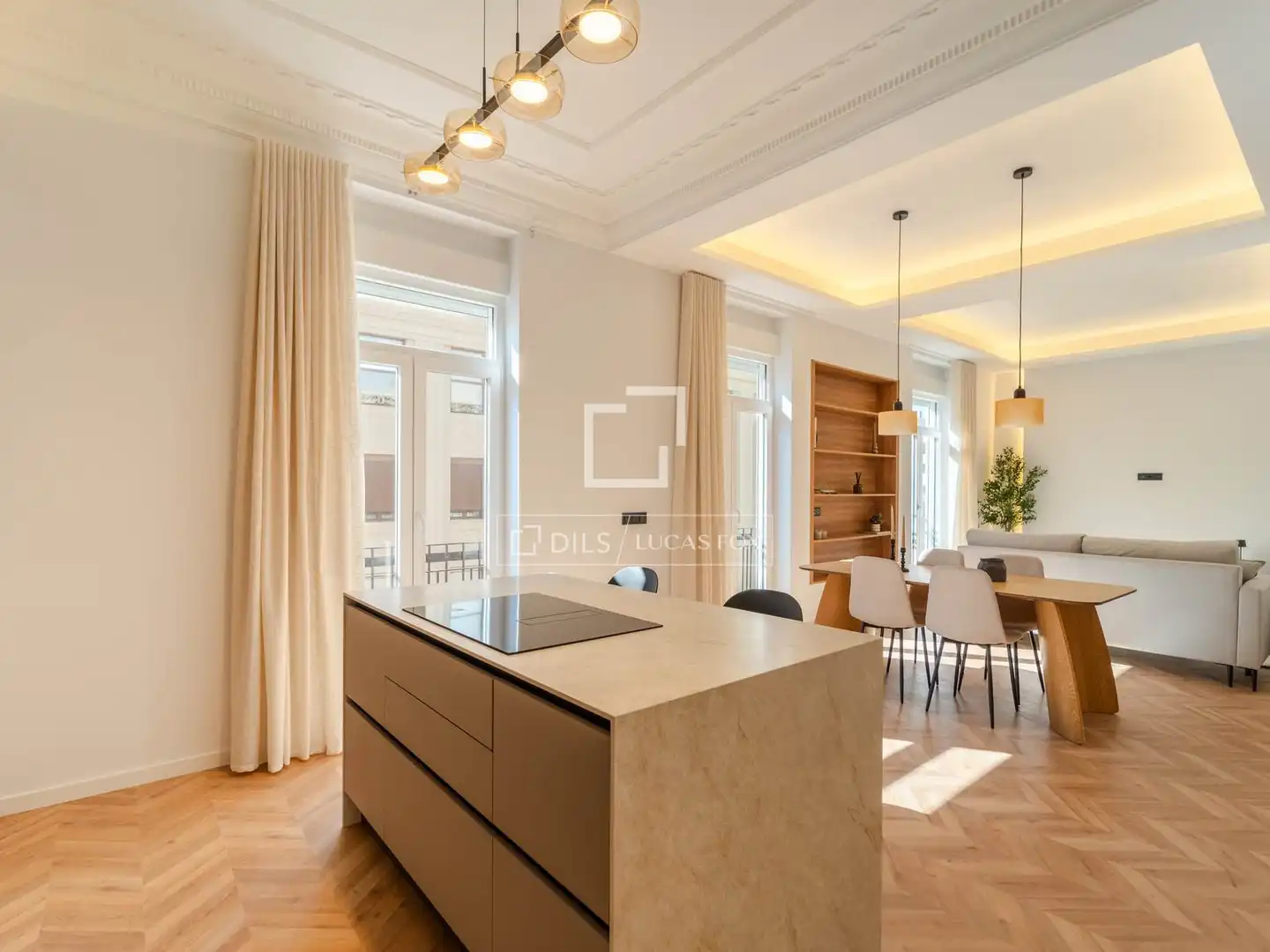 Kitchen of Flat for sale in L'Eixample