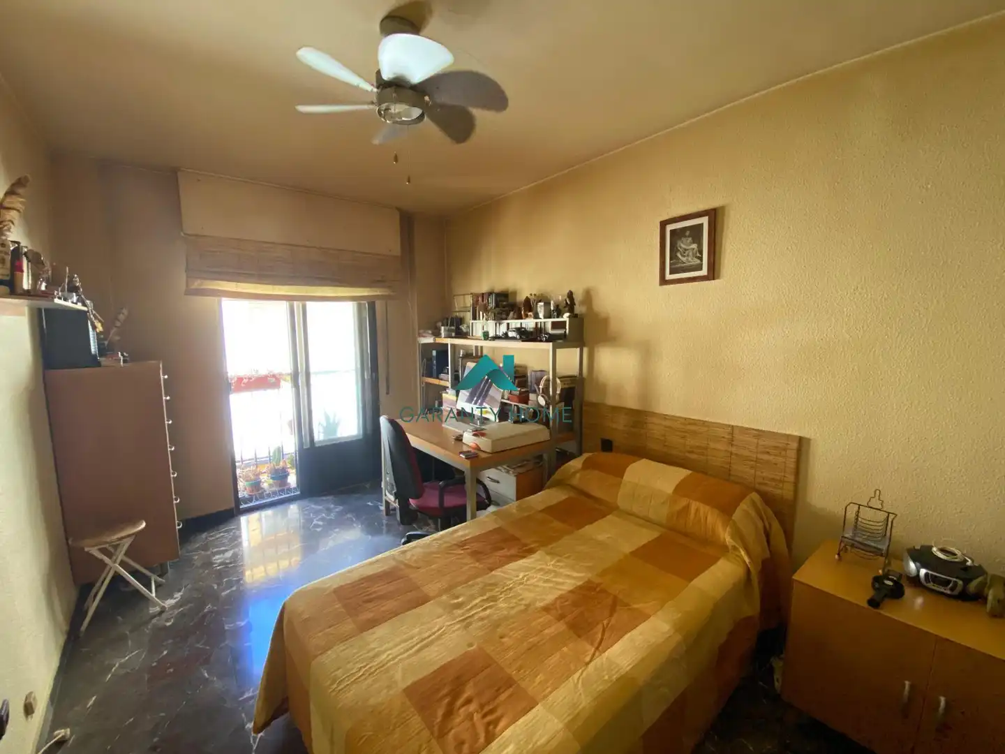 Schlafzimmer von Wohnung zum Verkauf in Jaén mit Klimaanlage, Heizung und Balkon