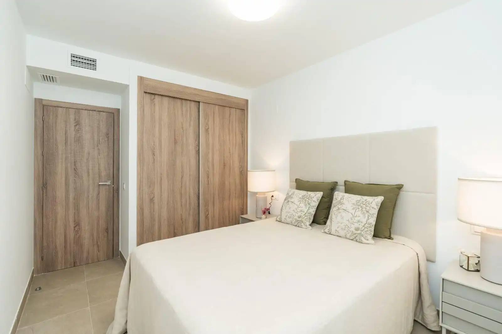 Apartamento con ascensor en venta en Playa Bahía Dorada, imagen 10