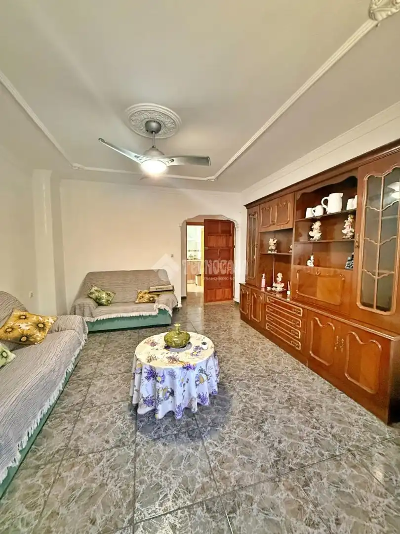 Maison jumelée à vendre à Santa María del Águila, imagen 7