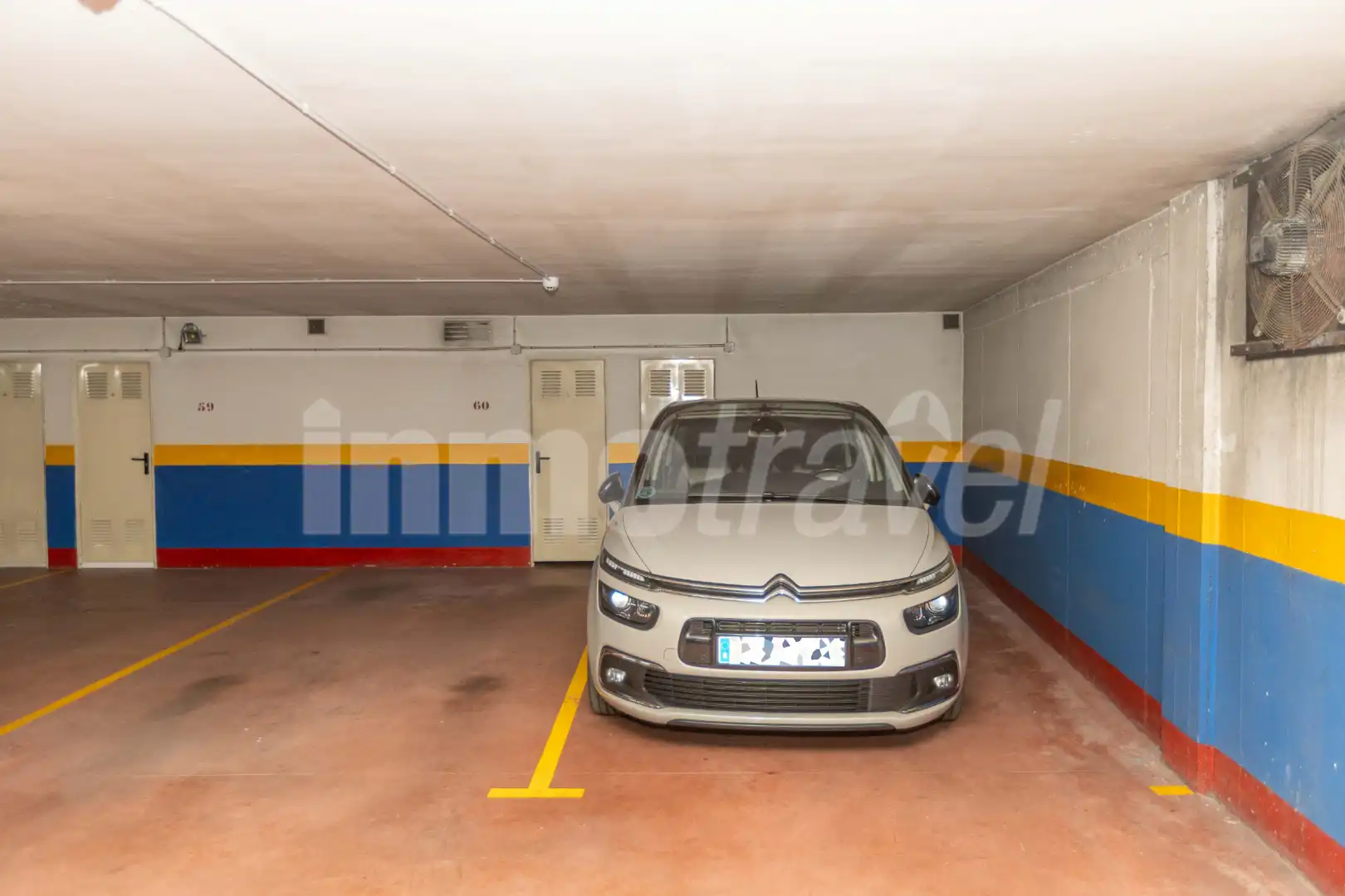 Piso con ascensor en venta en Rua da Perla 13, imagen 43