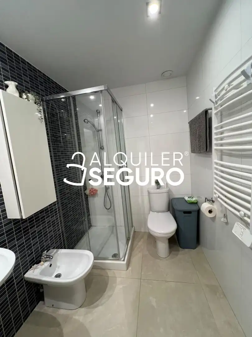 Bany de Àtic de lloguer en San Sebastián de los Reyes amb Aire condicionat, Calefacció i Terrassa