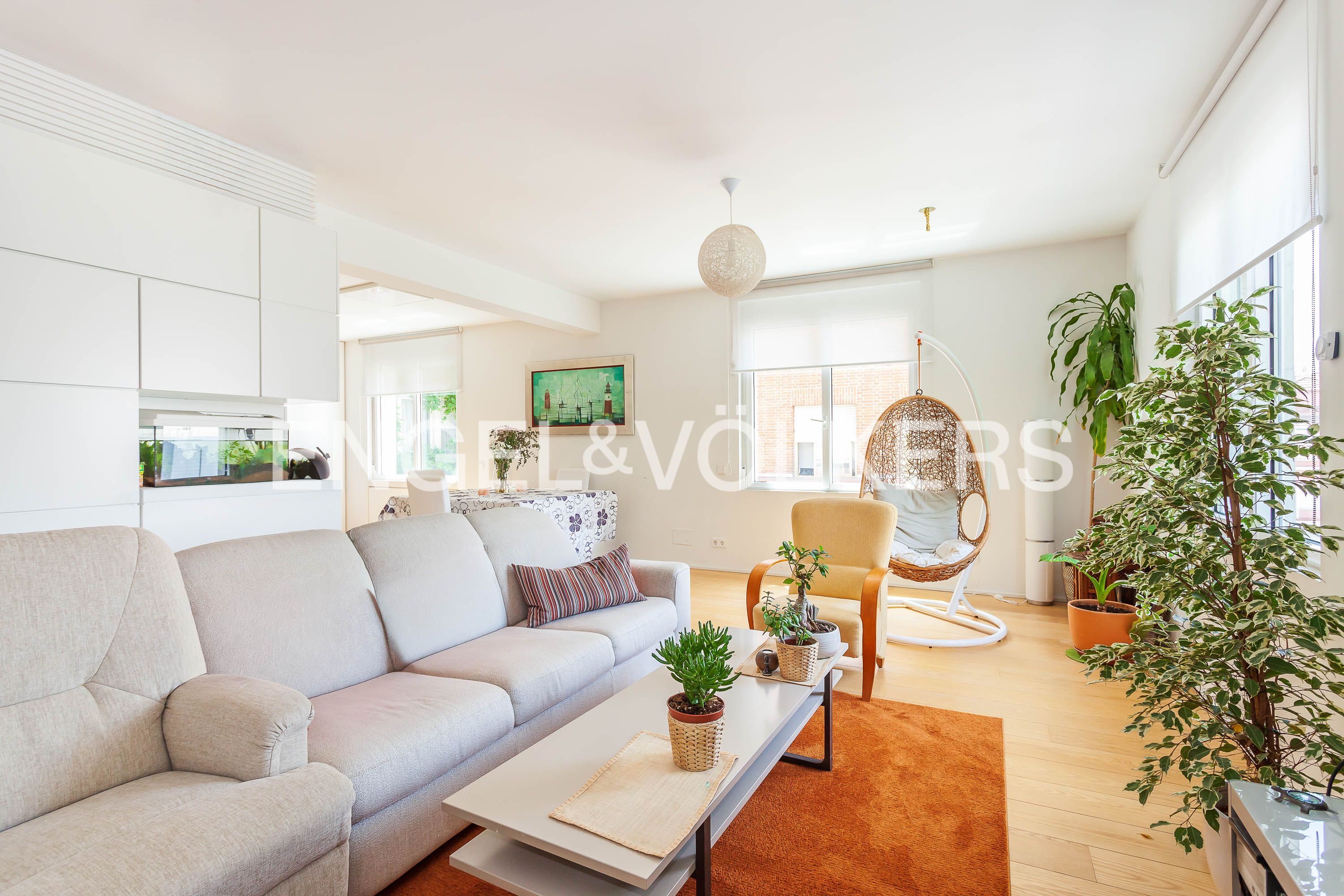 Living room of Apartment to rent in  Madrid Capital  with Heating and Storage room