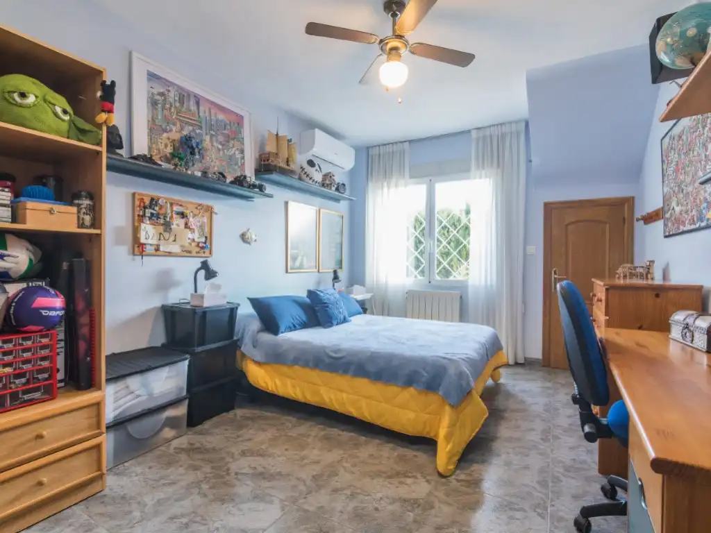 Bedroom of Houses for sale in Elche / Elx  with Air Conditioner, Private garden and Terrace