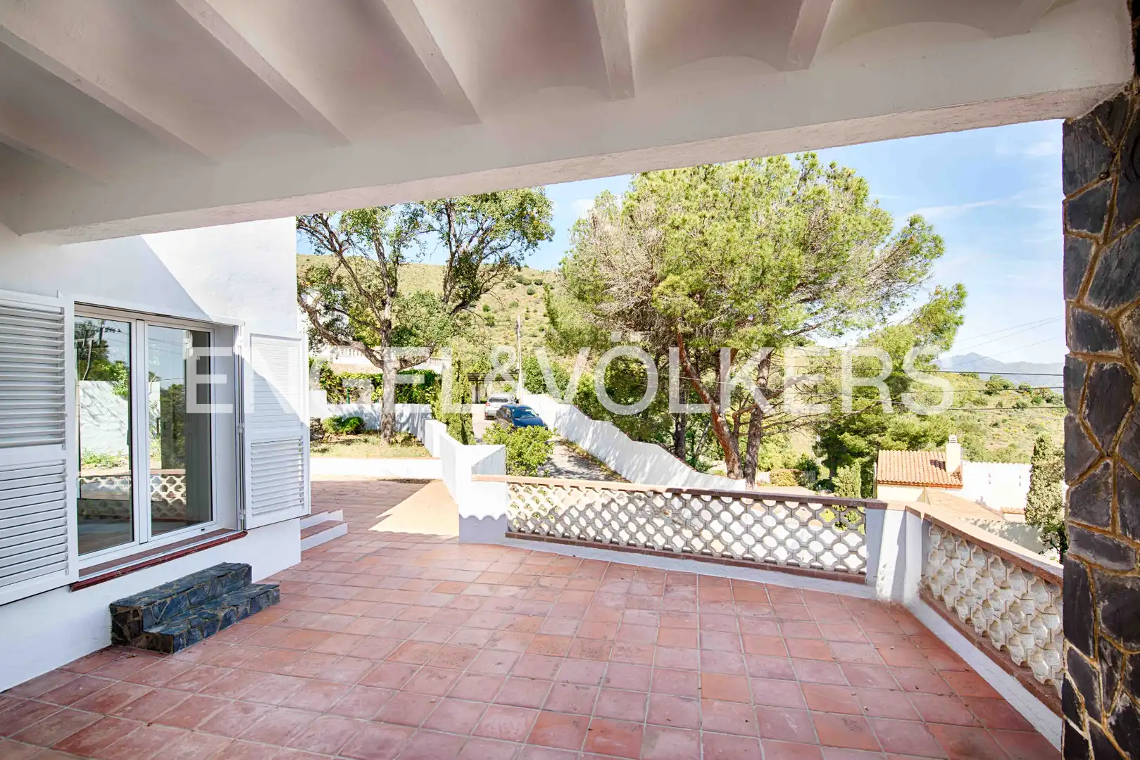 Vista exterior de Casa o xalet en venda en El Port de la Selva amb Aire condicionat, Calefacció i Jardí privat
