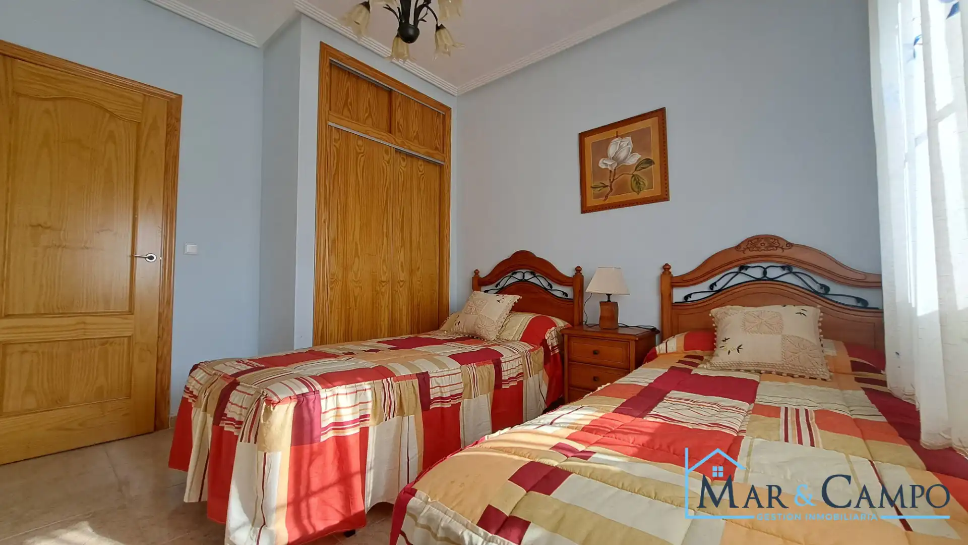 Habitación de Casa adosada en venta en Los Alcázares con Aire acondicionado, Jardín privado y Amueblado